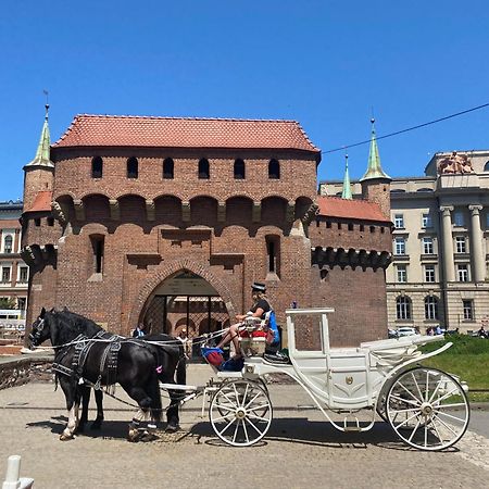 Art Inn Space Krasków Εξωτερικό φωτογραφία