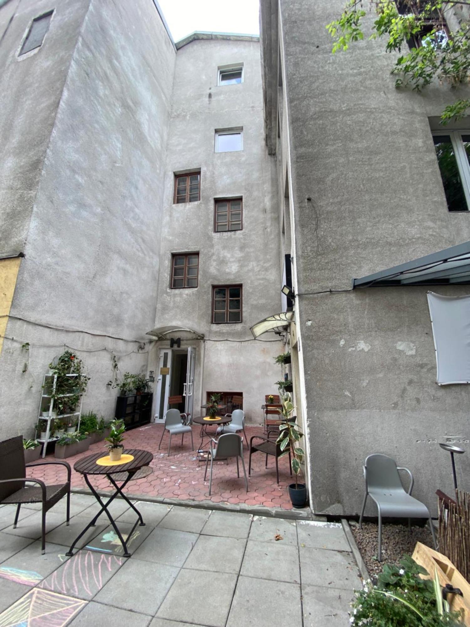 Art Inn Space Krasków Εξωτερικό φωτογραφία