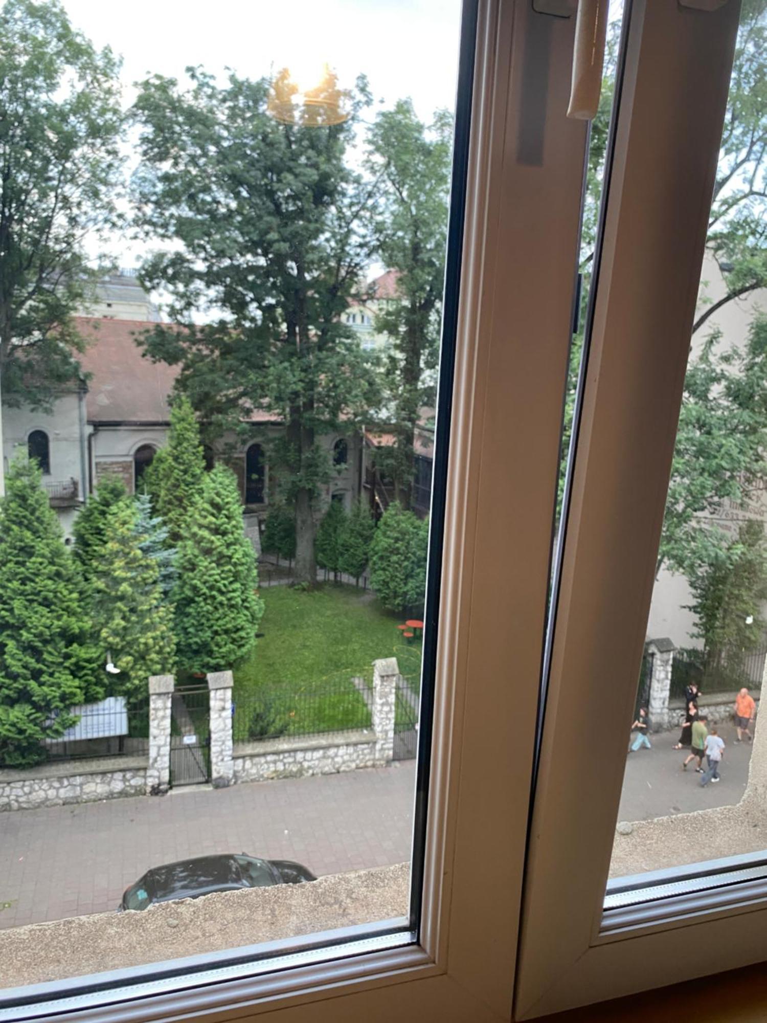Art Inn Space Krasków Εξωτερικό φωτογραφία